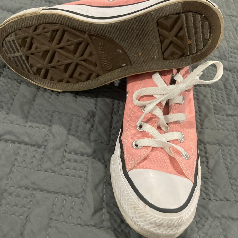 Converse - Picture 3 of 5